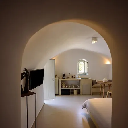 Treasures Art Apartment